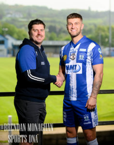 Manager Gary Boyle with new Signing Adam Salley